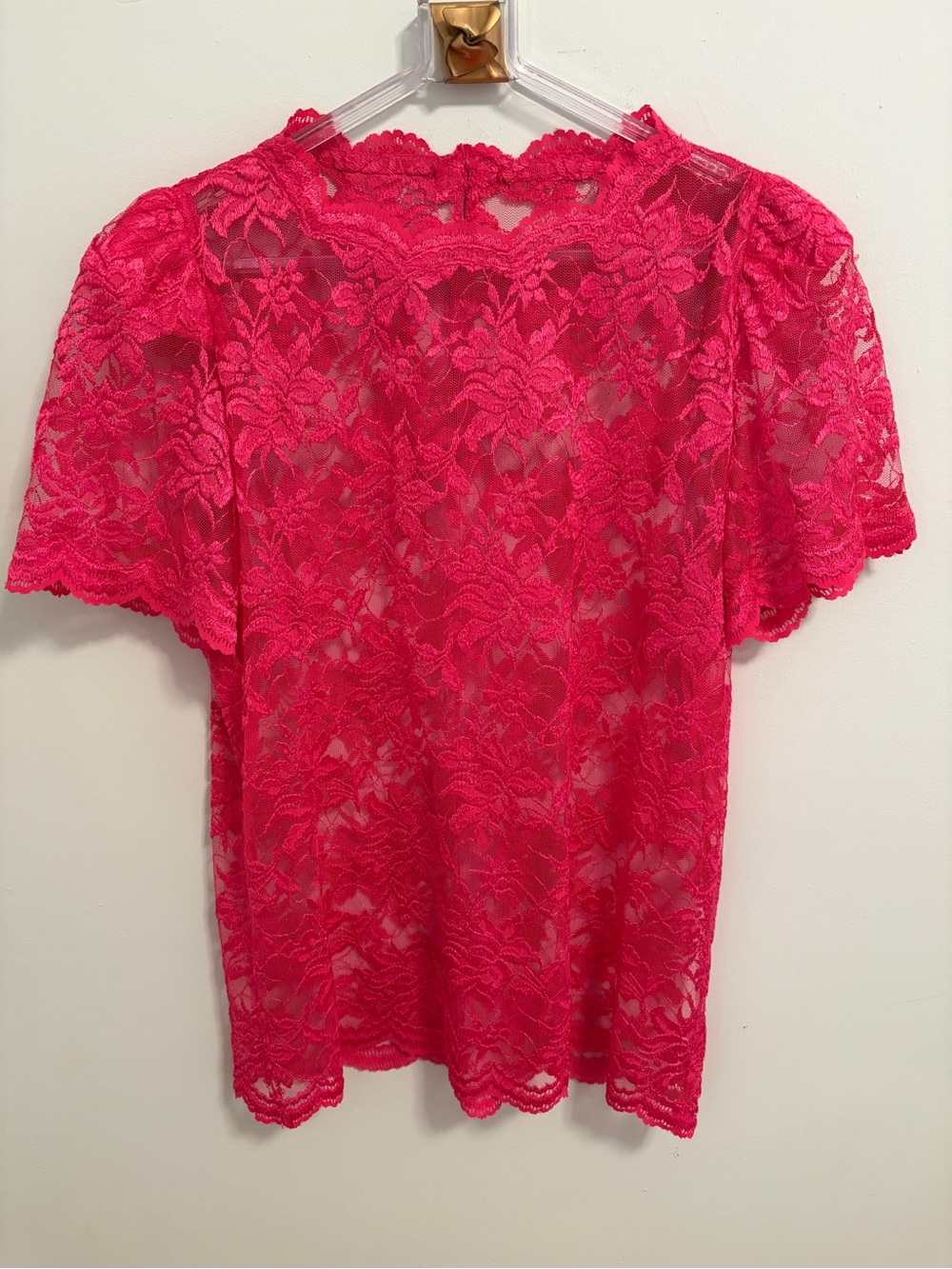 Vintage Bright Pink Oversized Lace Top with Soft Shoulder Pad Detail M/L